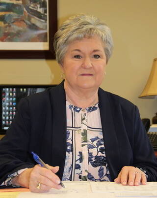 DiAnne Wilson, Business Manager